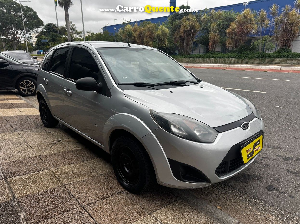 FORD FIESTA 1.0 ROCAM HATCH 8V 2014 - Loja