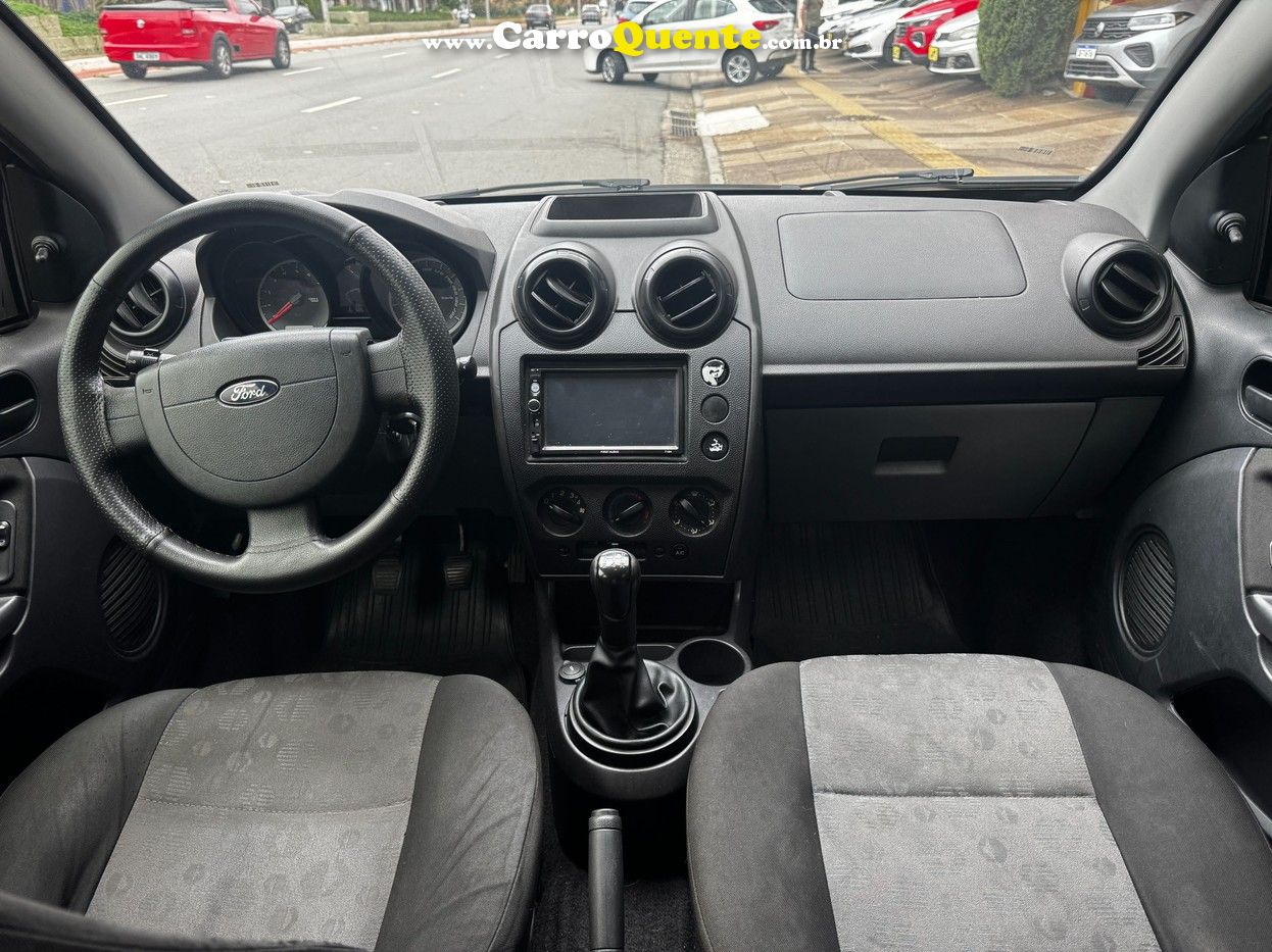 FORD FIESTA 1.0 ROCAM HATCH 8V 2014 - Loja