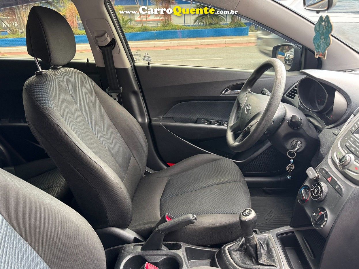 HYUNDAI HB20 1.6 COMFORT PLUS 16V 2015 - Loja