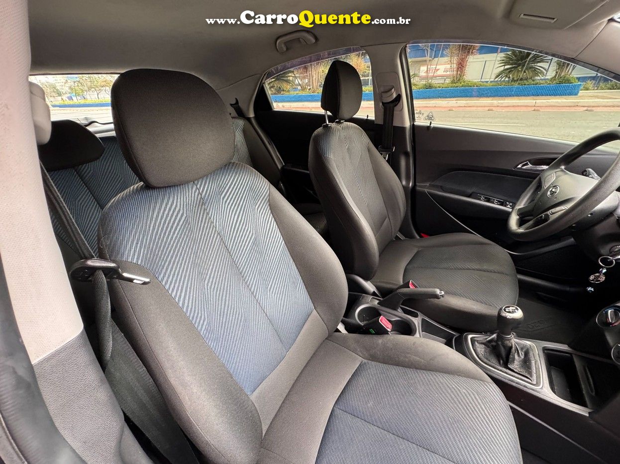 HYUNDAI HB20 1.6 COMFORT PLUS 16V 2015 - Loja