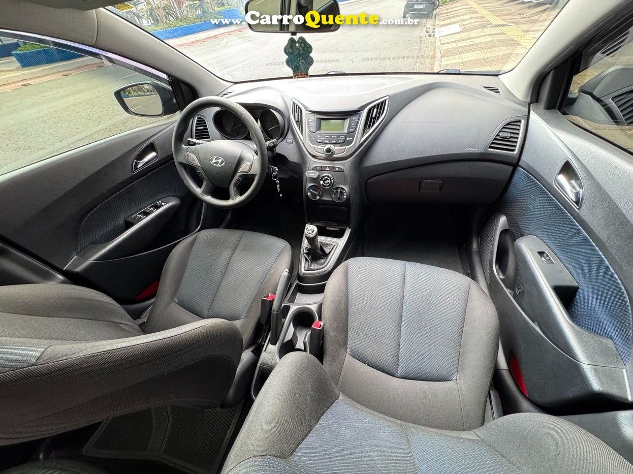 HYUNDAI HB20 1.6 COMFORT PLUS 16V 2015 - Loja