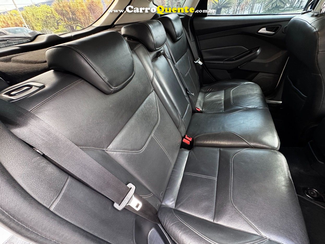 FORD FOCUS 2.0 TITANIUM PLUS HATCH 16V AUTO 2016 - Loja