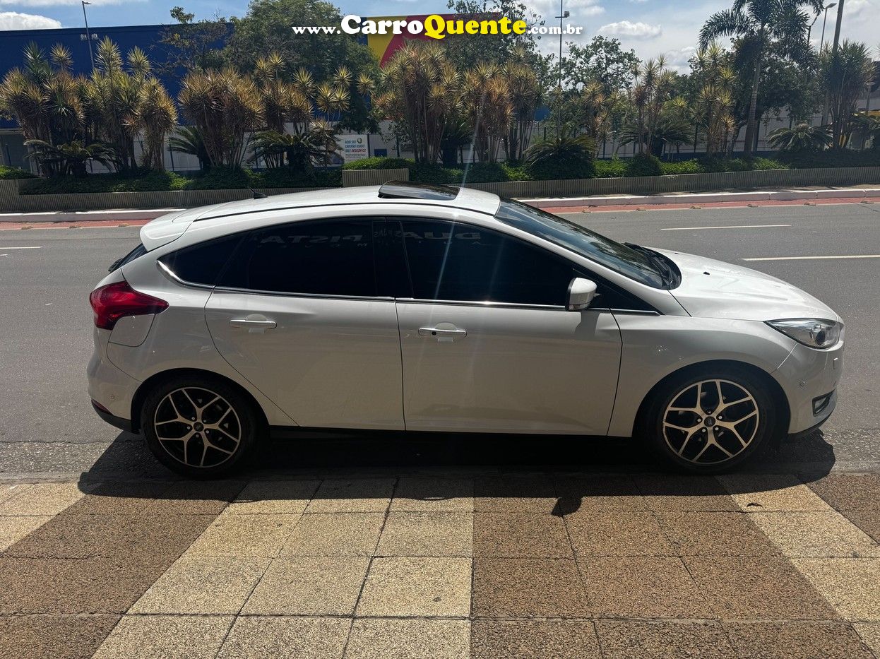 FORD FOCUS 2.0 TITANIUM PLUS HATCH 16V AUTO 2016 - Loja