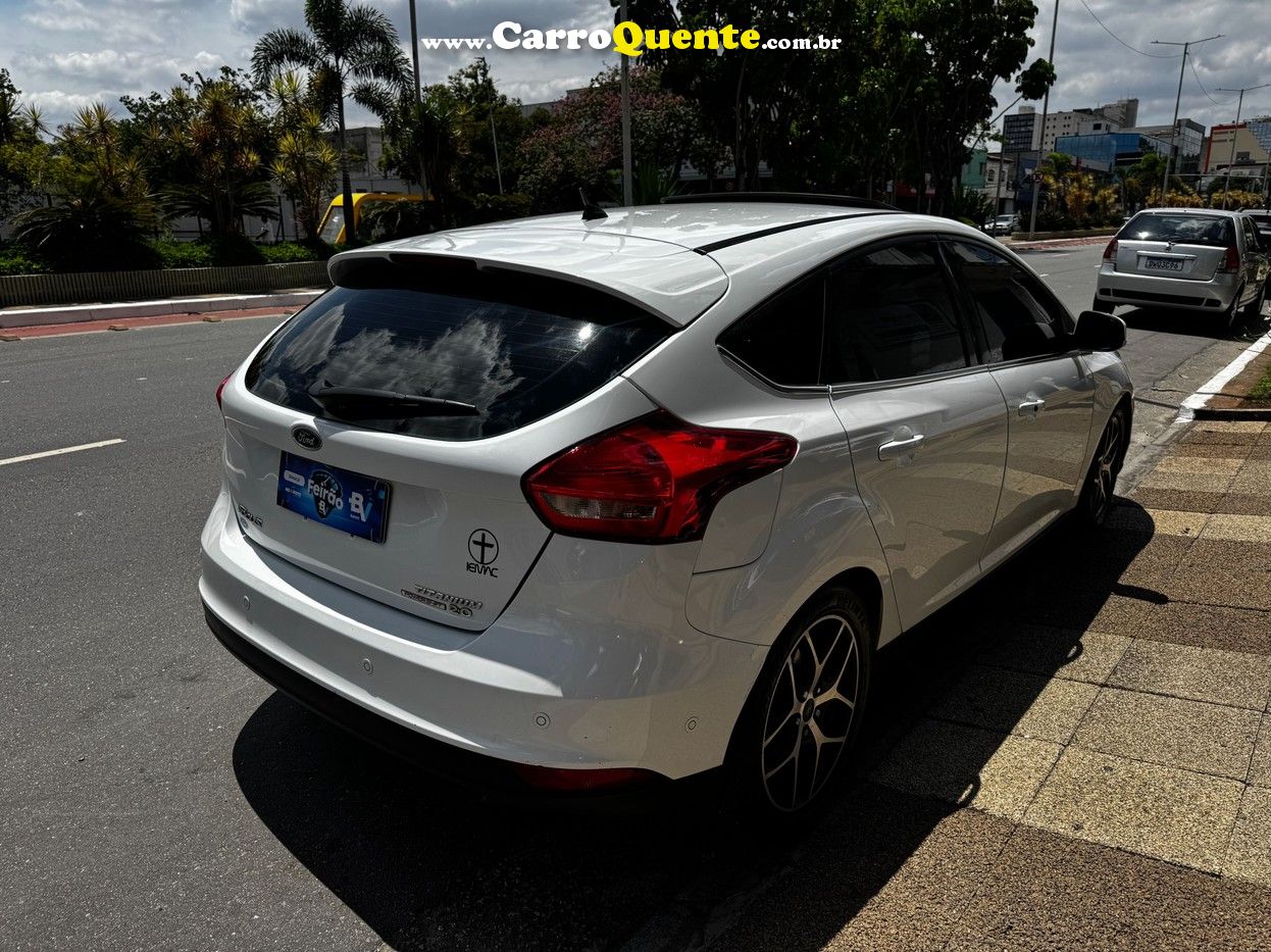 FORD FOCUS 2.0 TITANIUM PLUS HATCH 16V AUTO 2016 - Loja
