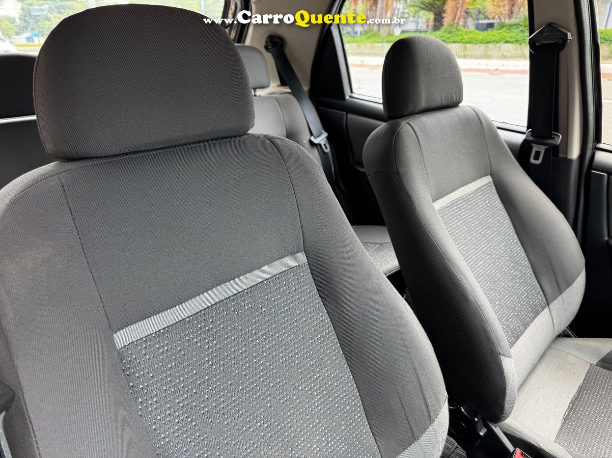 CHEVROLET CELTA 1.0 MPFI LT 8V 2013 - Loja