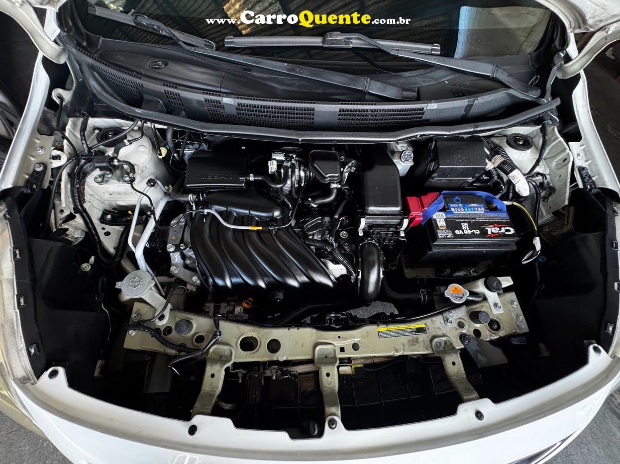 NISSAN VERSA 1.6 16V SL 2014 - Loja