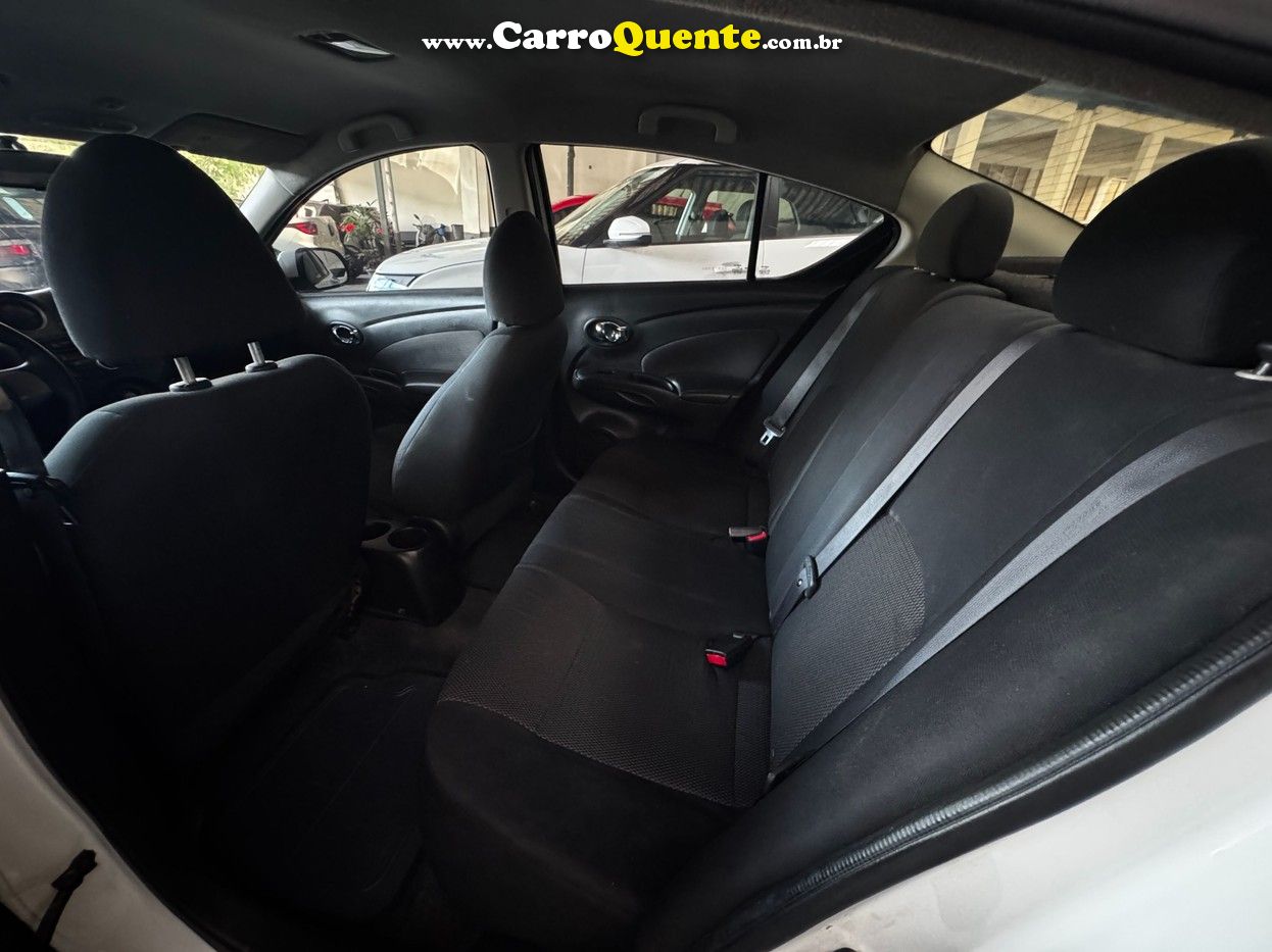 NISSAN VERSA 1.6 16V SL 2014 - Loja