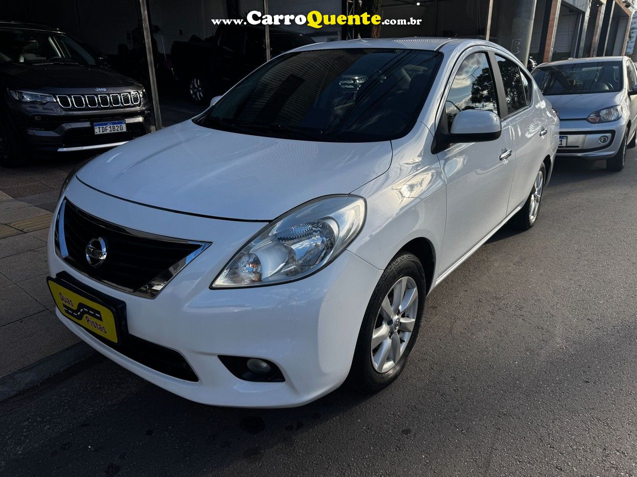 NISSAN VERSA 1.6 16V SL 2014 - Loja