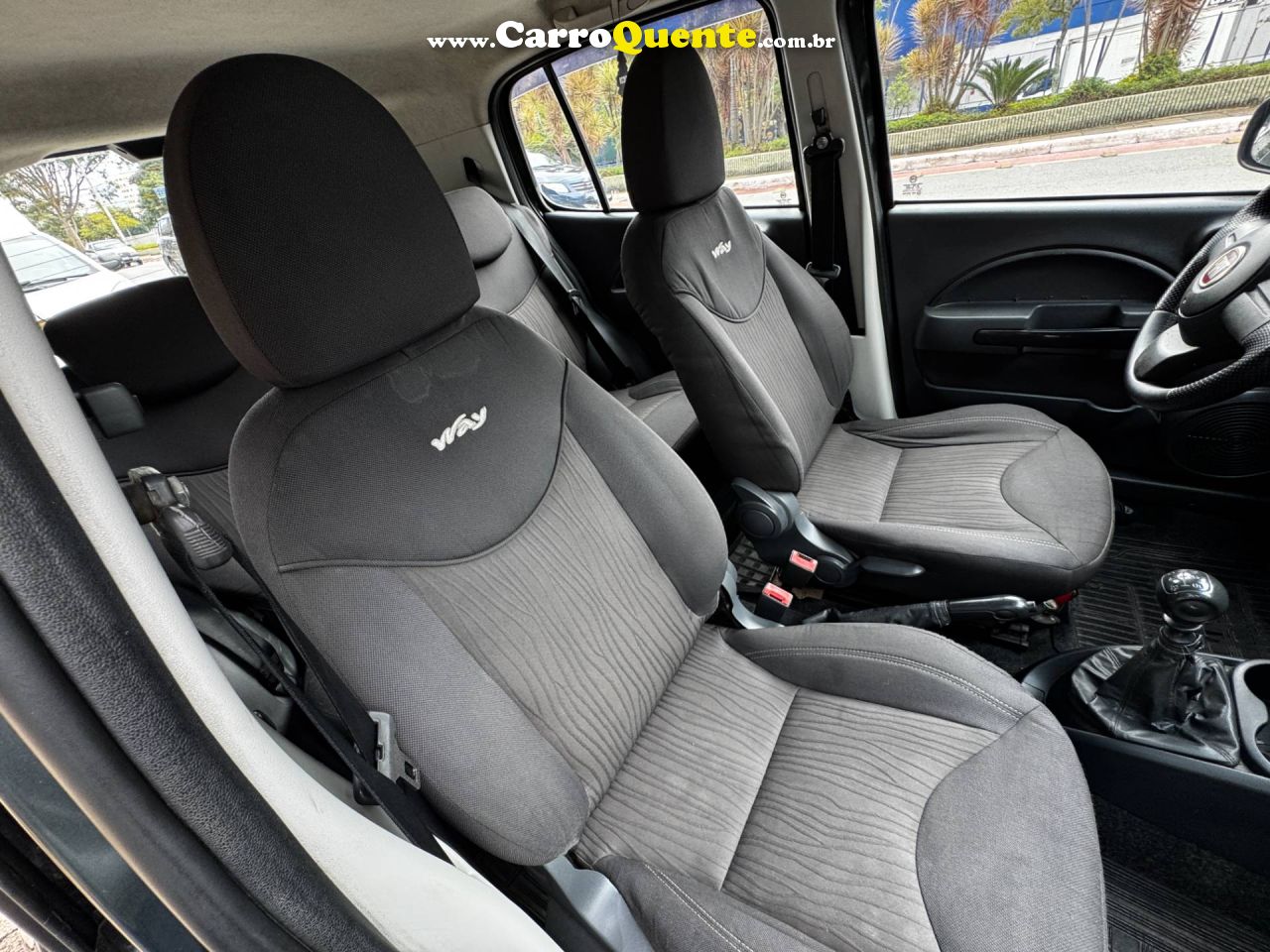 FIAT UNO 1.4 EVO WAY 8V 2012 - Loja