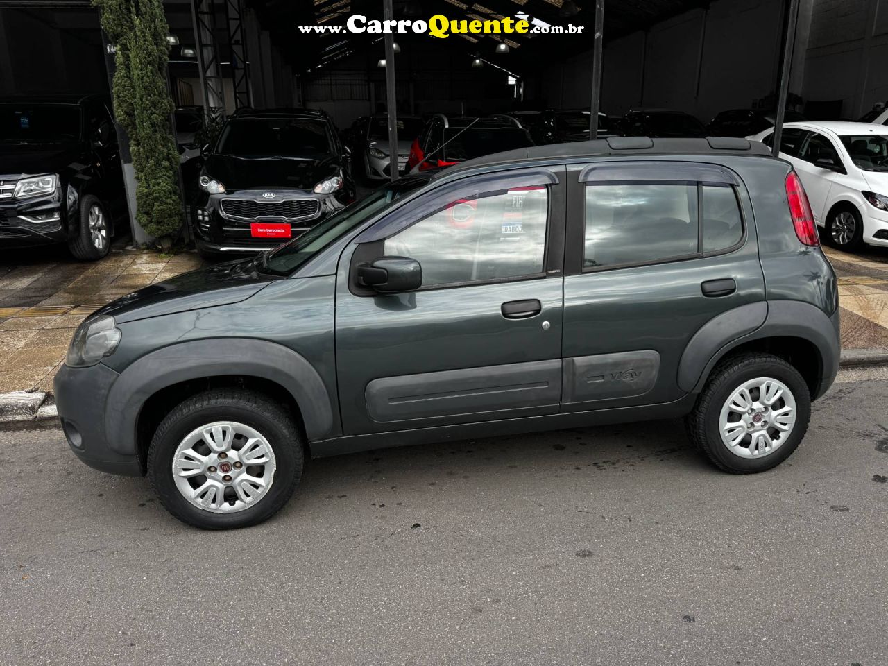 FIAT UNO 1.4 EVO WAY 8V 2012 - Loja