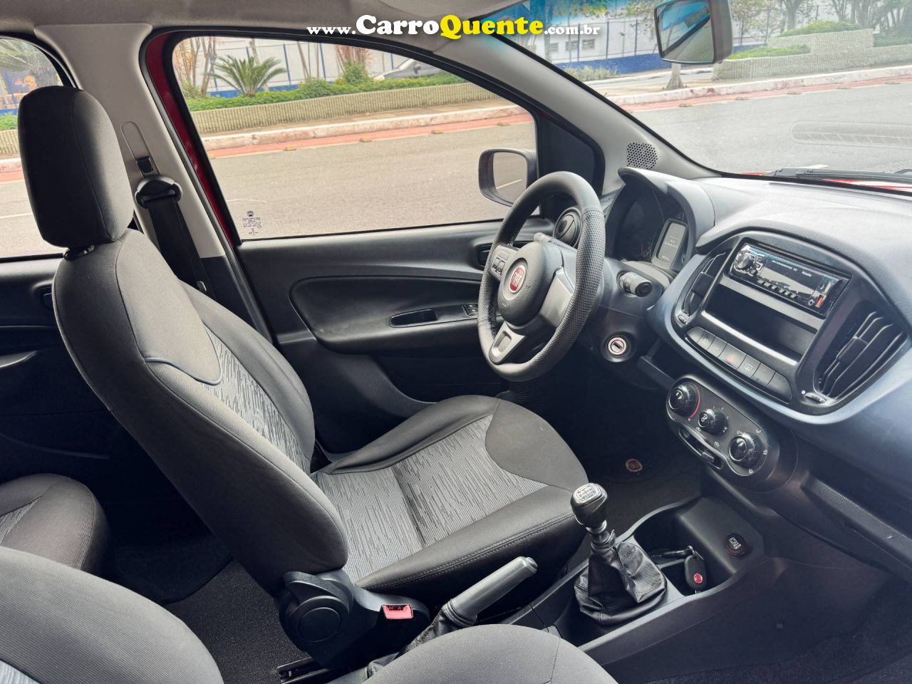 FIAT UNO 1.0 FIREFLY ATTRACTIVE 2017 - Loja
