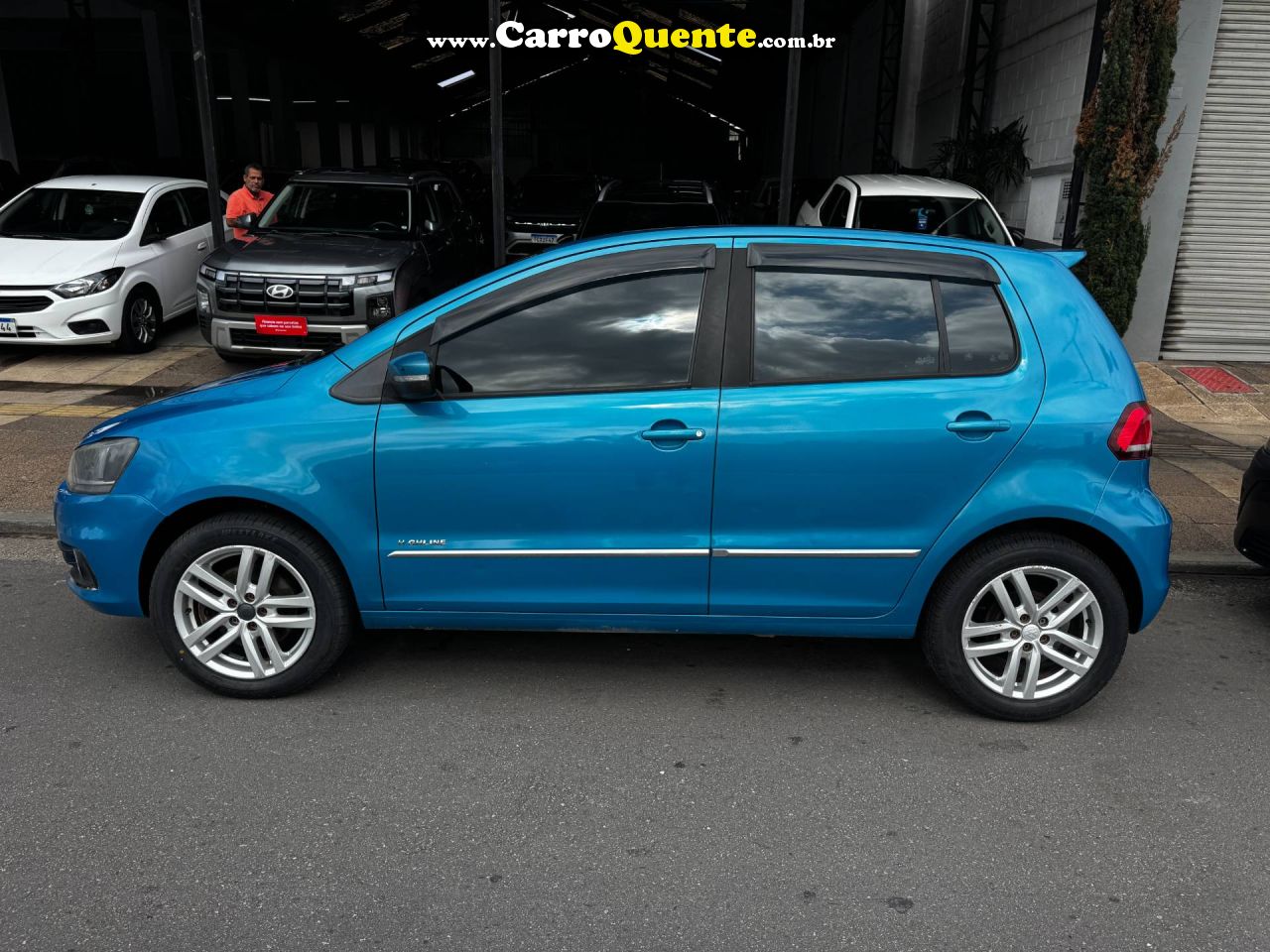 VOLKSWAGEN FOX 1.6 MSI HIGHLINE 16V 2015 - Loja