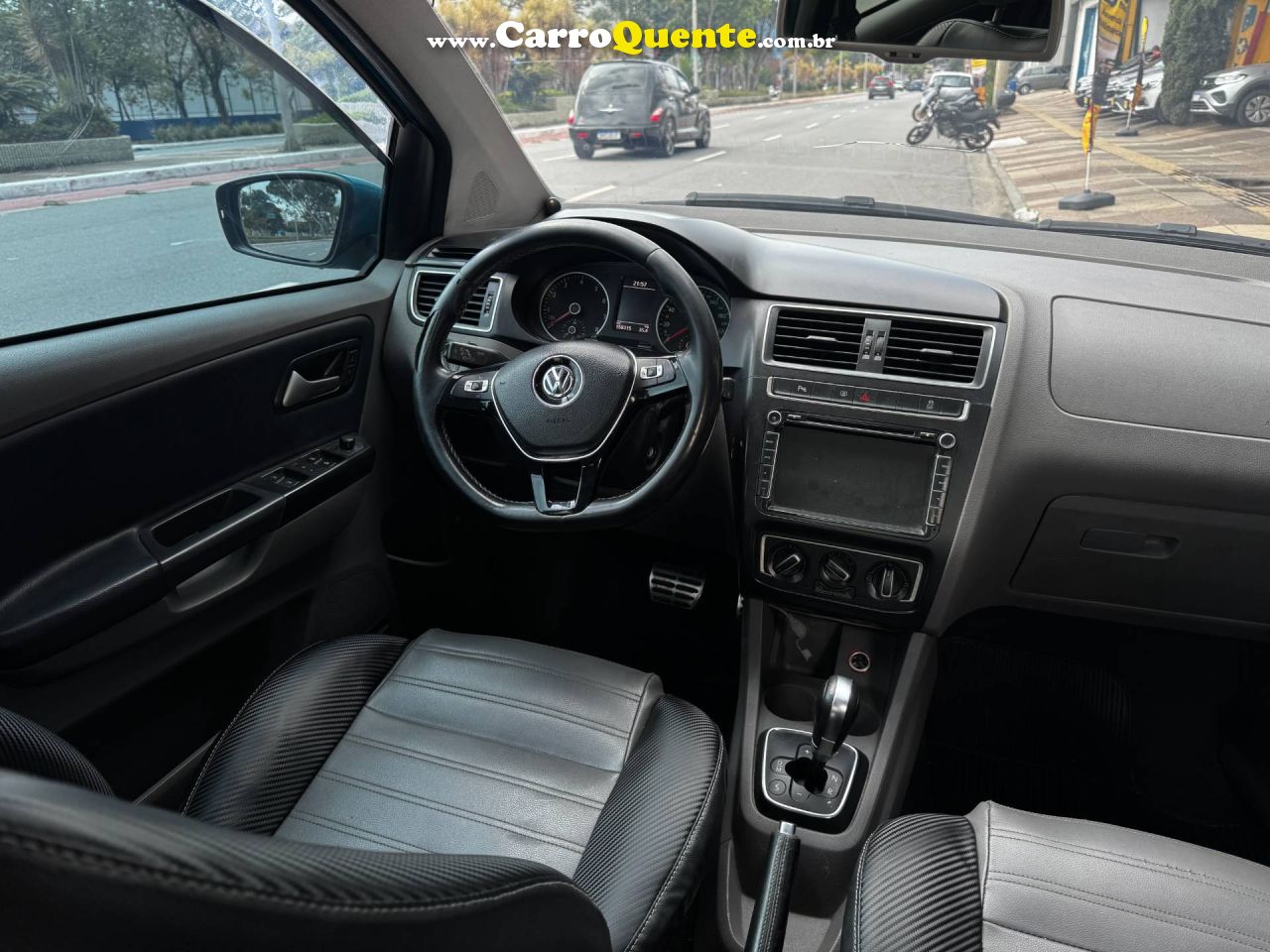 VOLKSWAGEN FOX 1.6 MSI HIGHLINE 16V 2015 - Loja