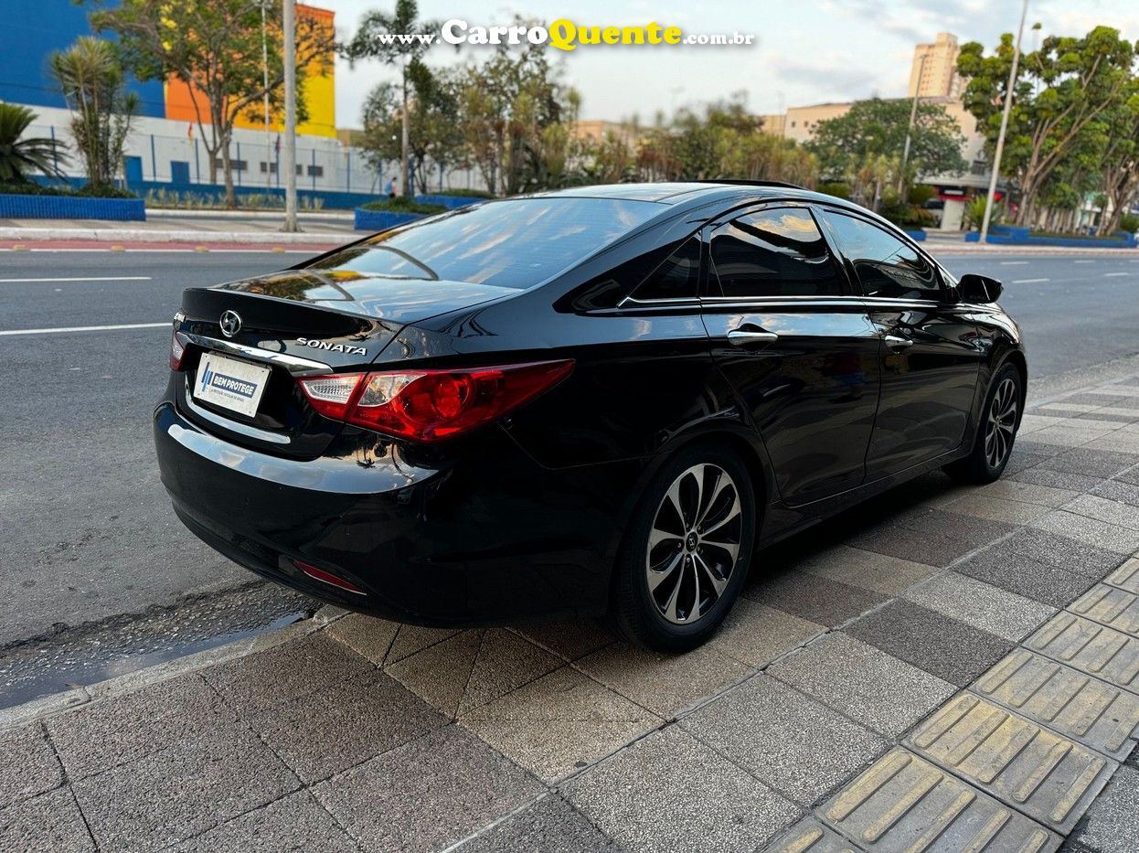 HYUNDAI SONATA 2.4 MPFI V4 16V 182CV 2013 - Loja