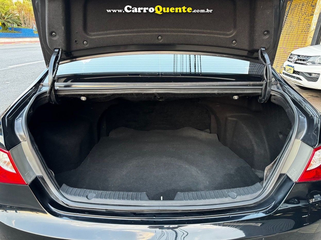 HYUNDAI SONATA 2.4 MPFI V4 16V 182CV 2013 - Loja