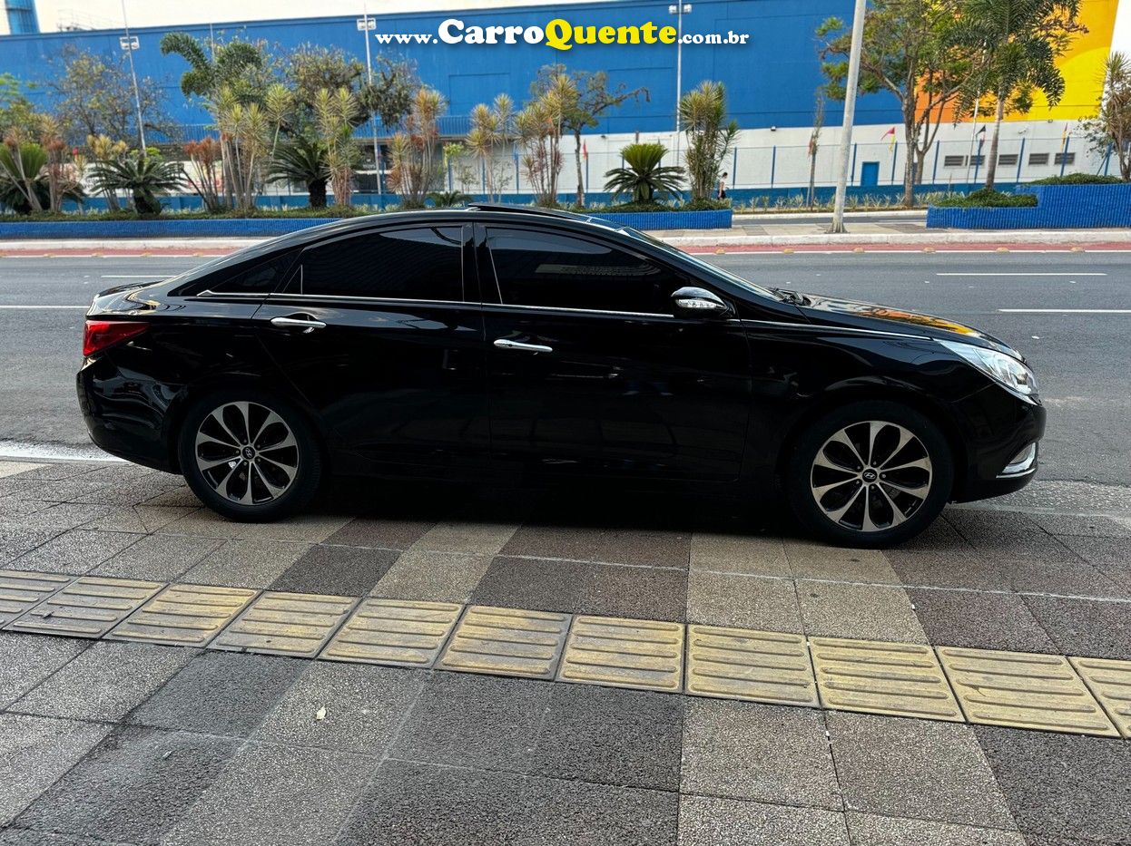 HYUNDAI SONATA 2.4 MPFI V4 16V 182CV 2013 - Loja