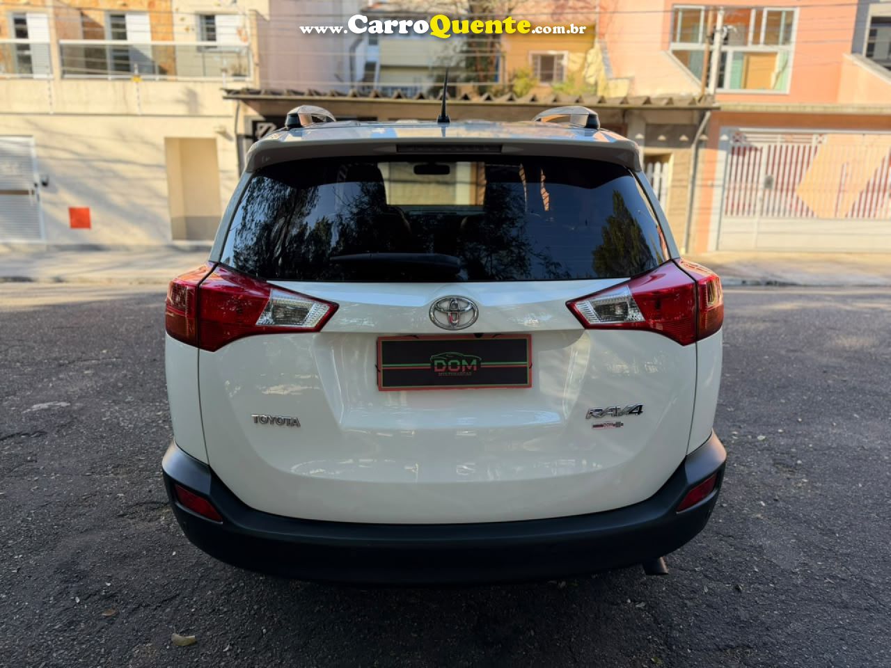 TOYOTA   RAV4 2.0 4X2 16V AUT.   BRANCO 2013 2.0 GASOLINA - Loja