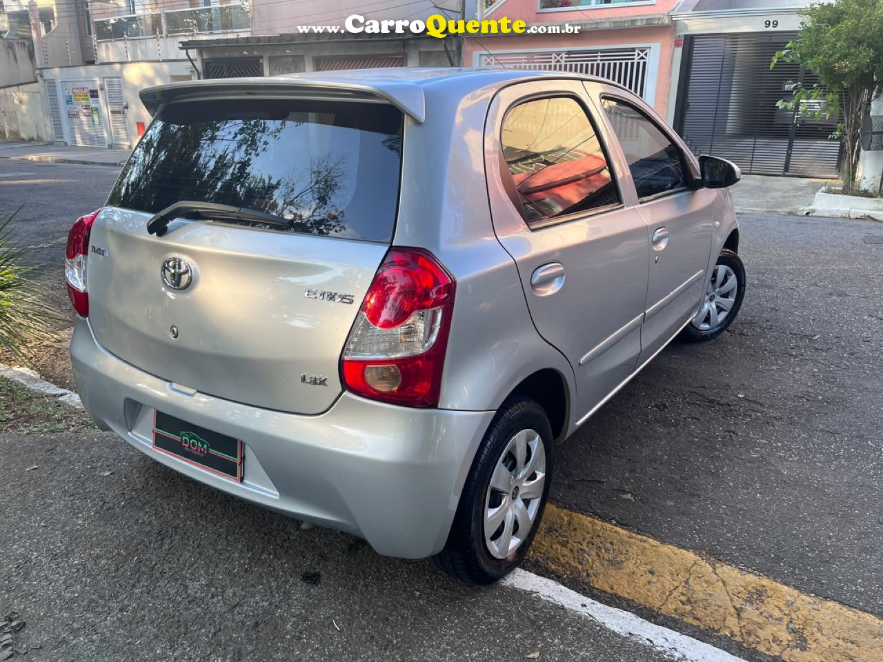 TOYOTA   ETIOS 1.3 FLEX 16V 5P MEC.   PRATA 2014 1.3 FLEX - Loja