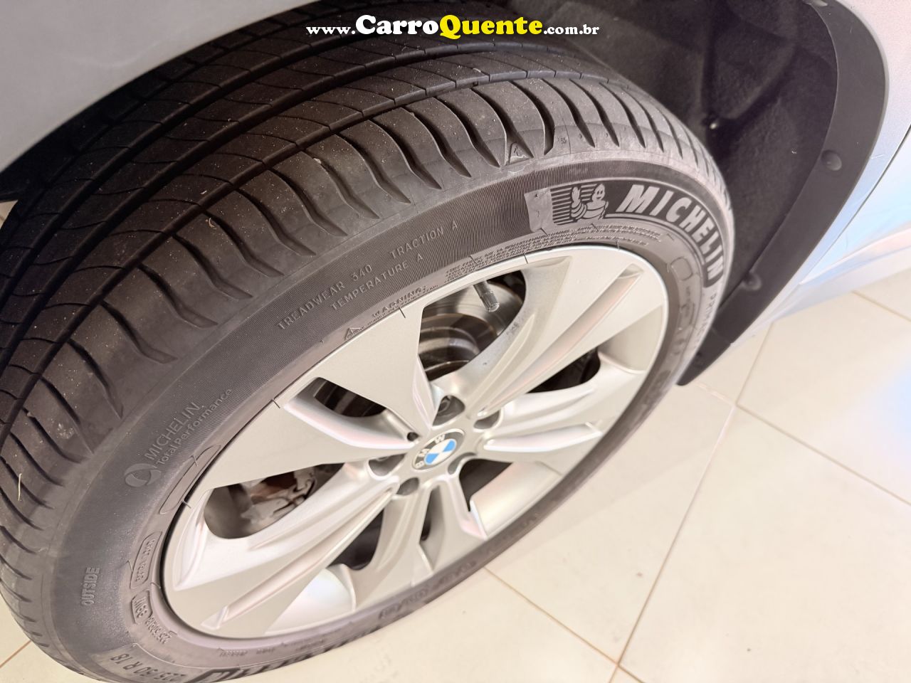 BMW   X1 SDRIVE 20I 2.02.0 TB ACTI.FLEX AUT.   BRANCO 2016 2.0 FLEX - Loja