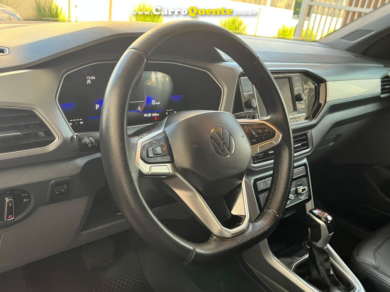 VOLKSWAGEN   TCROSS TURBO FLEX 2023 UNICA DONA PAINEL TFT MULTIMIDIA OTIMO ESTADO   PRETO 2023 1.0 FLEX - Loja