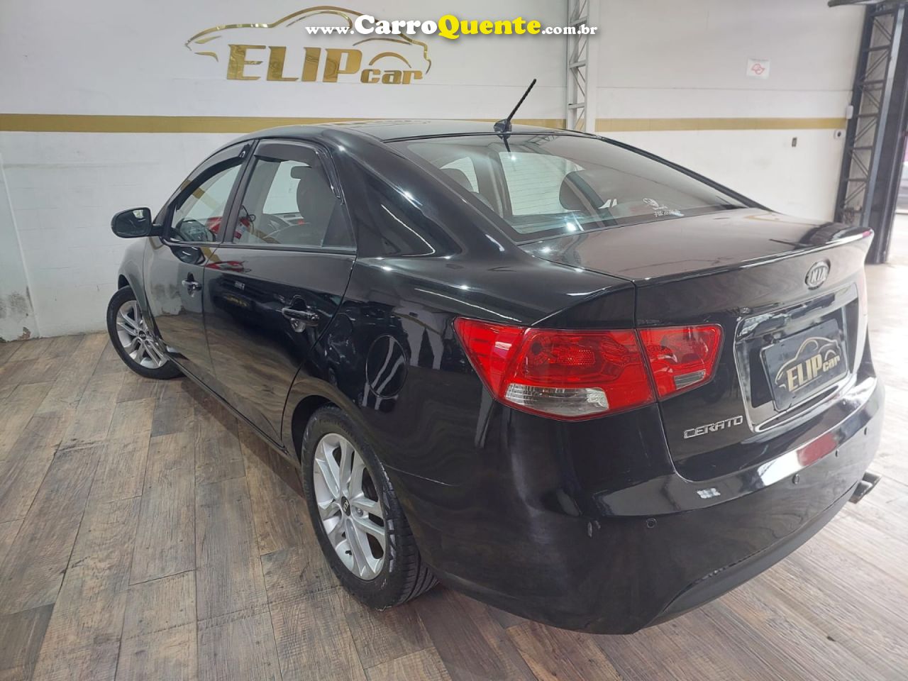 KIA   CERATO 1.6 16V MEC.   PRETO 2012 1.6 GASOLINA - Loja