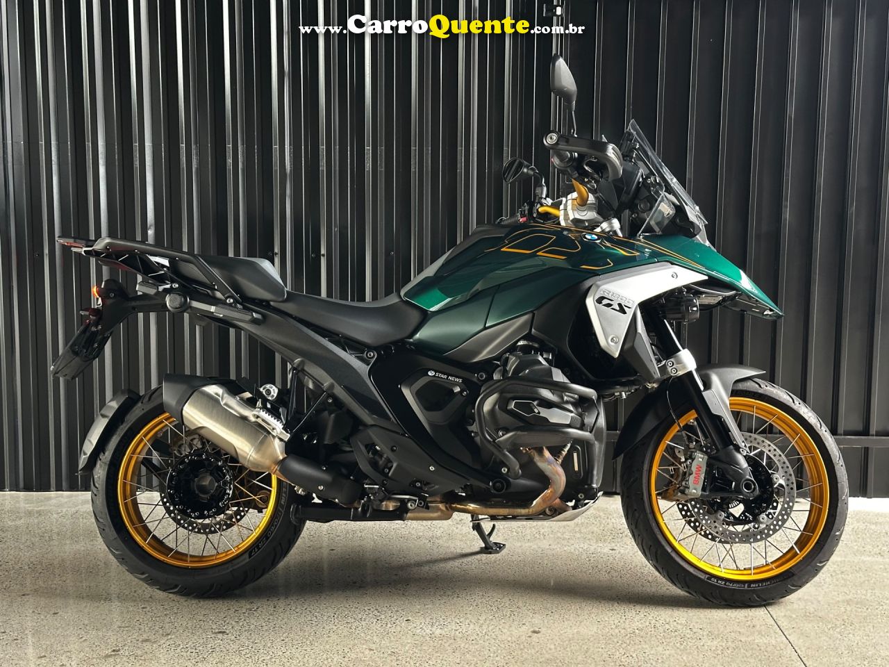 BMW   R1300 GS OPTION 719   VERDE 2024 1300 GASOLINA - Loja