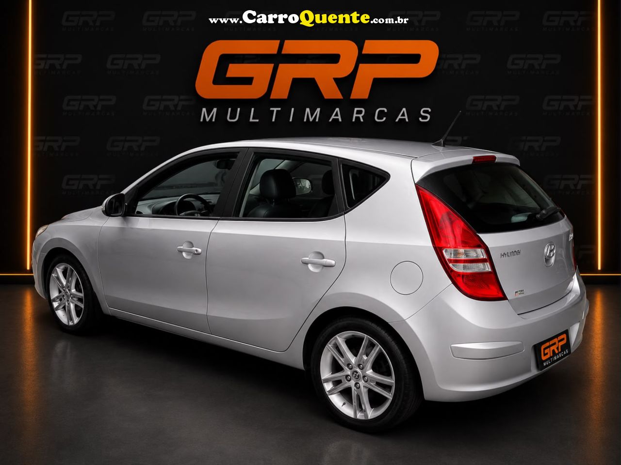 HYUNDAI   I30 2.0 16V 145CV 5P AUT.   PRATA 2011 2.0 GASOLINA - Loja