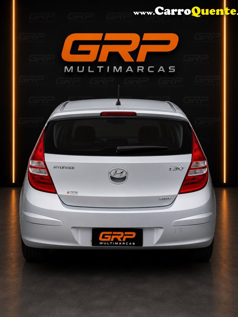 HYUNDAI   I30 2.0 16V 145CV 5P AUT.   PRATA 2011 2.0 GASOLINA - Loja