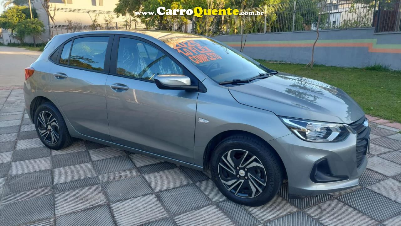 CHEVROLET   ONIX HATCH LT 1.0 8V FLEXPOWER 5P MEC.   PRATA 2025 1.0 FLEX - Loja