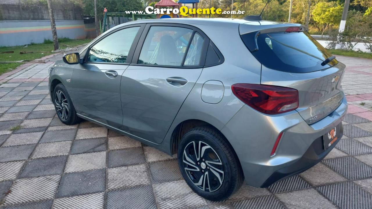 CHEVROLET   ONIX HATCH LT 1.0 8V FLEXPOWER 5P MEC.   PRATA 2025 1.0 FLEX - Loja