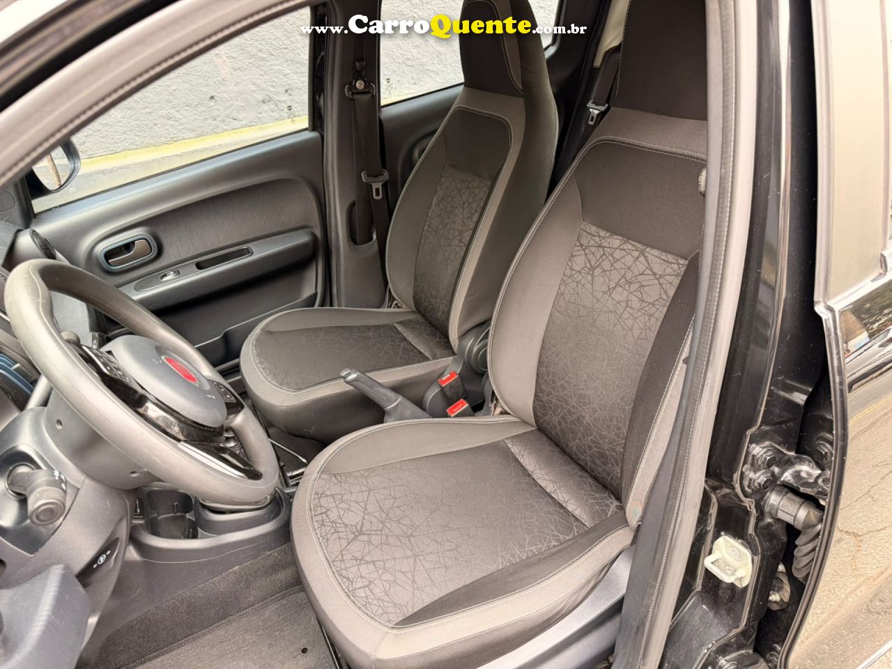 FIAT   MOBI LIKE 1.0 FIRE FLEX 5P.   PRETO 2018 1.0 FLEX - Loja