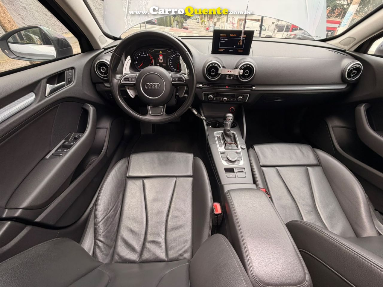 AUDI   A3 SED. AMBITION 2.0 TSFI 220CV S-TRONIC   PRATA 2016 2.0 GASOLINA - Loja