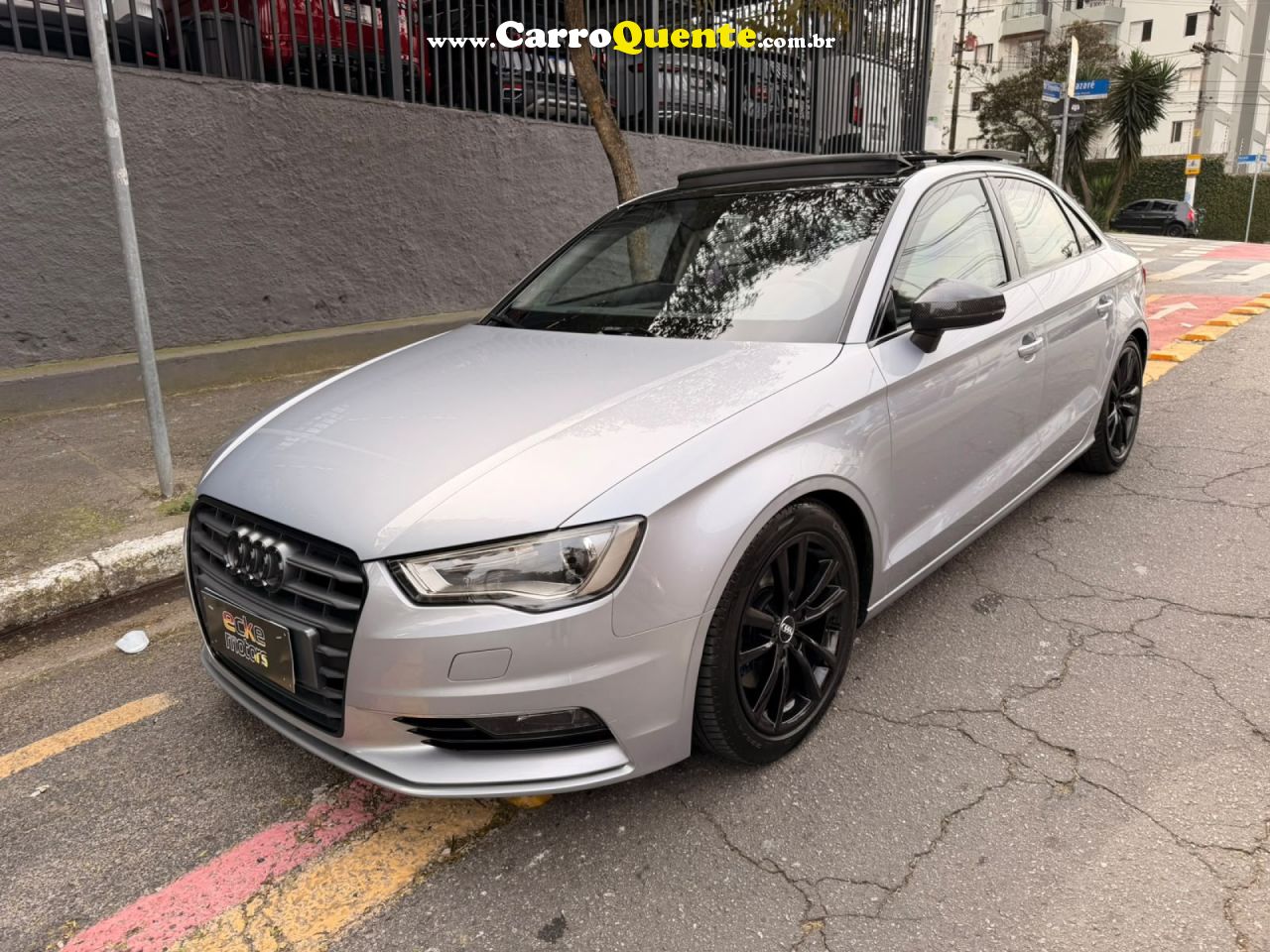 AUDI   A3 SED. AMBITION 2.0 TSFI 220CV S-TRONIC   PRATA 2016 2.0 GASOLINA - Loja