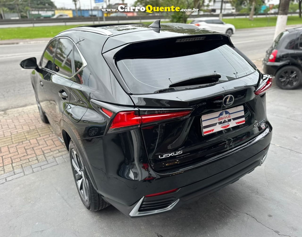 LEXUS   300H    PRETO 2019 2.5 GASOLINA E ELÉTRICO - Loja