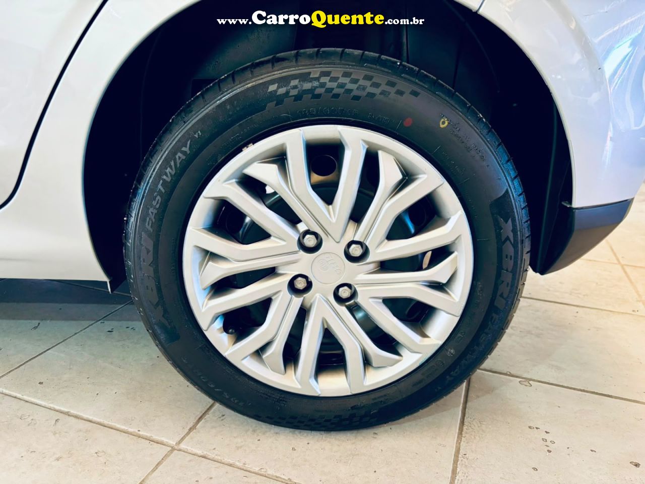 FIAT   ARGO DRIVE 1.0 6V FLEX   PRATA 2026 1.0 FLEX - Loja