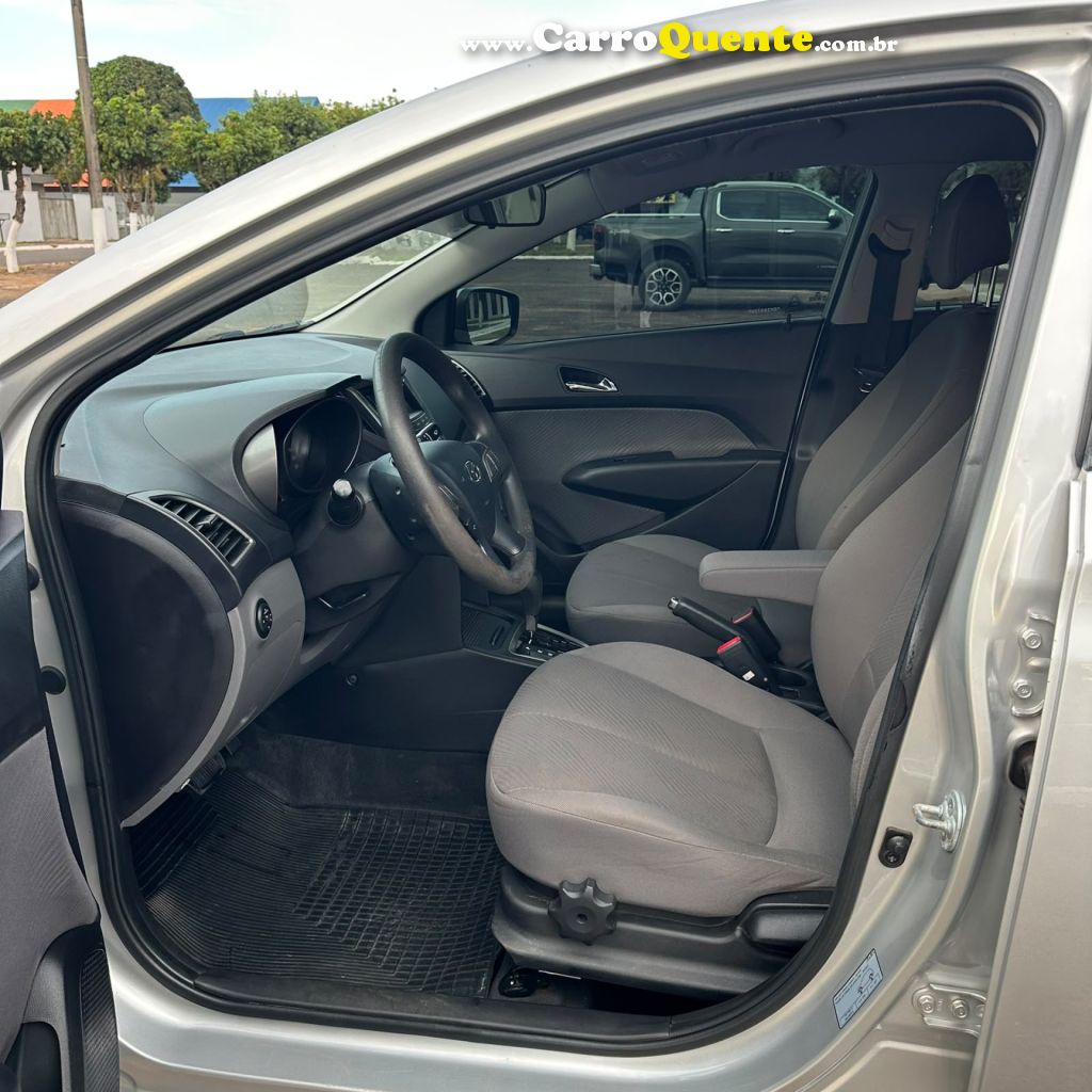 HYUNDAI   HB20S C.STYLEC.PLUS1.6 FLEX 16V AUT. 4P   PRATA 2014 1.6 FLEX - Loja