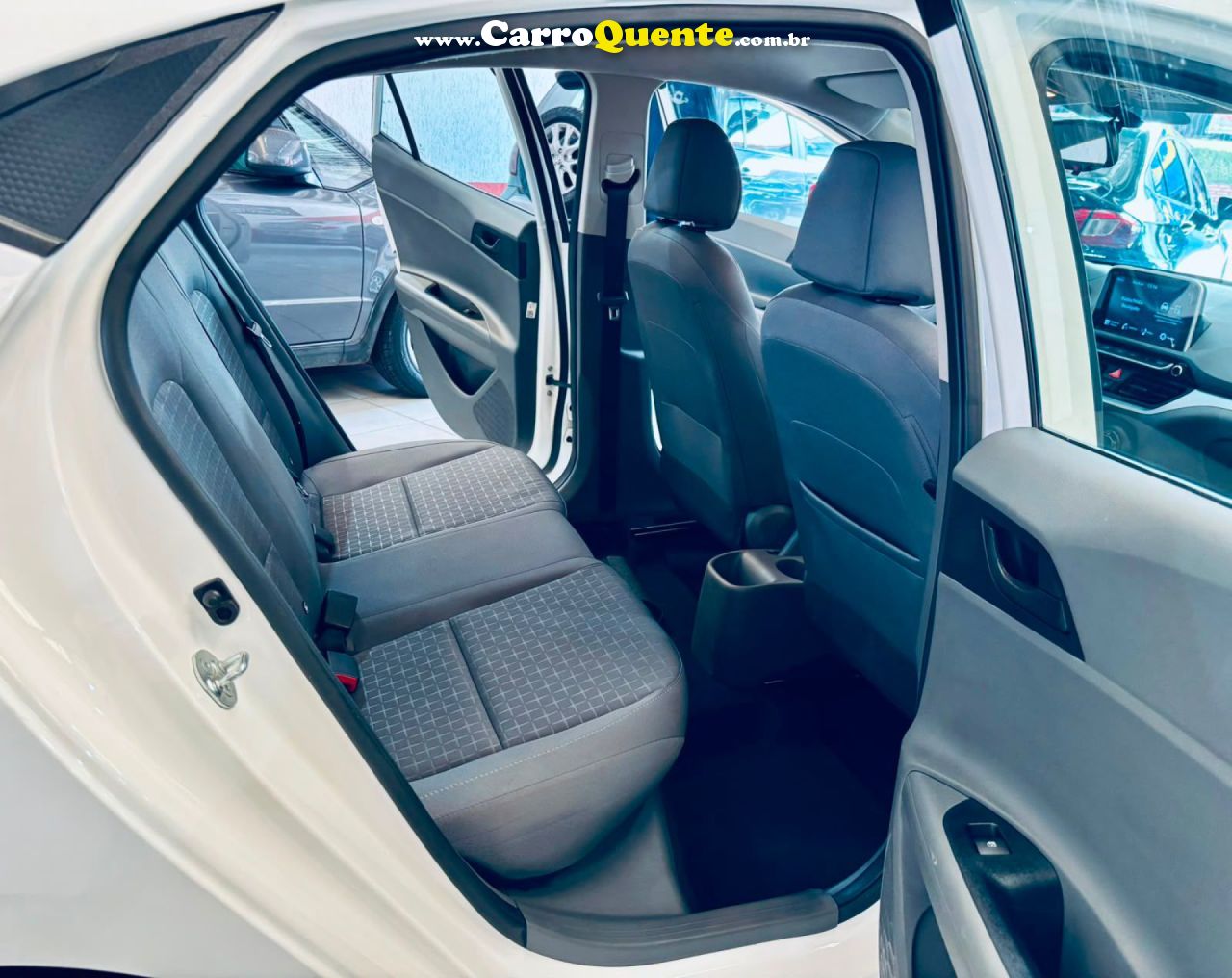 HYUNDAI   HB20S COMFORT 1.0  FLEX 12V MEC.   BRANCO 2026 1.0 FLEX - Loja