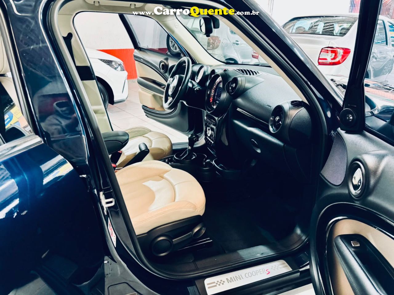 MINI   COOPER COUNTRYMAN S 1.6 AUT.   AZUL 2016 1.6 GASOLINA - Loja
