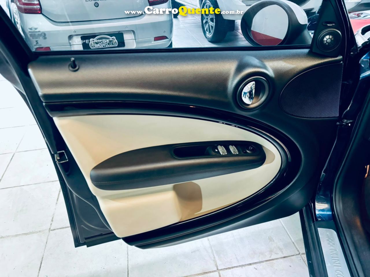 MINI   COOPER COUNTRYMAN S 1.6 AUT.   AZUL 2016 1.6 GASOLINA - Loja