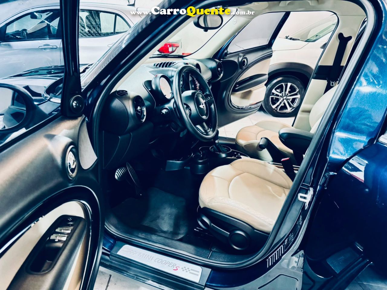 MINI   COOPER COUNTRYMAN S 1.6 AUT.   AZUL 2016 1.6 GASOLINA - Loja
