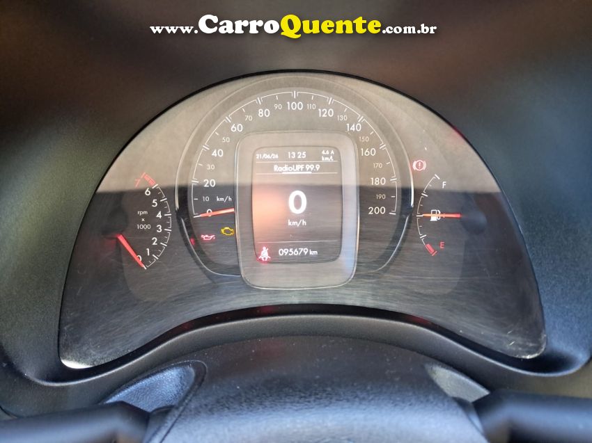 Fiat STRADA 1.3 FIREFLY FLEX FREEDOM CS MANUAL - Loja