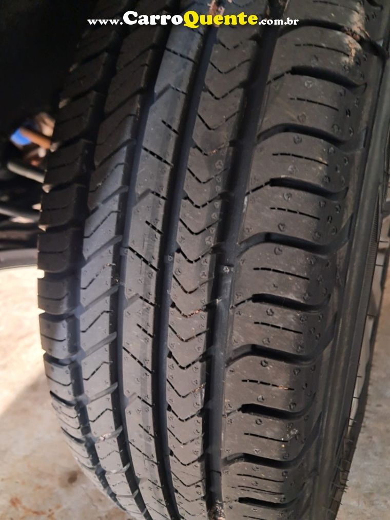 Fiat STRADA 1.3 FIREFLY FLEX FREEDOM CS MANUAL - Loja