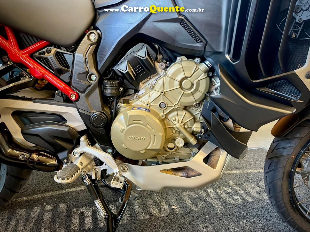 DUCATI MULTISTRADA 1200 V4 RALLY ADVENTURE 2024 - Loja