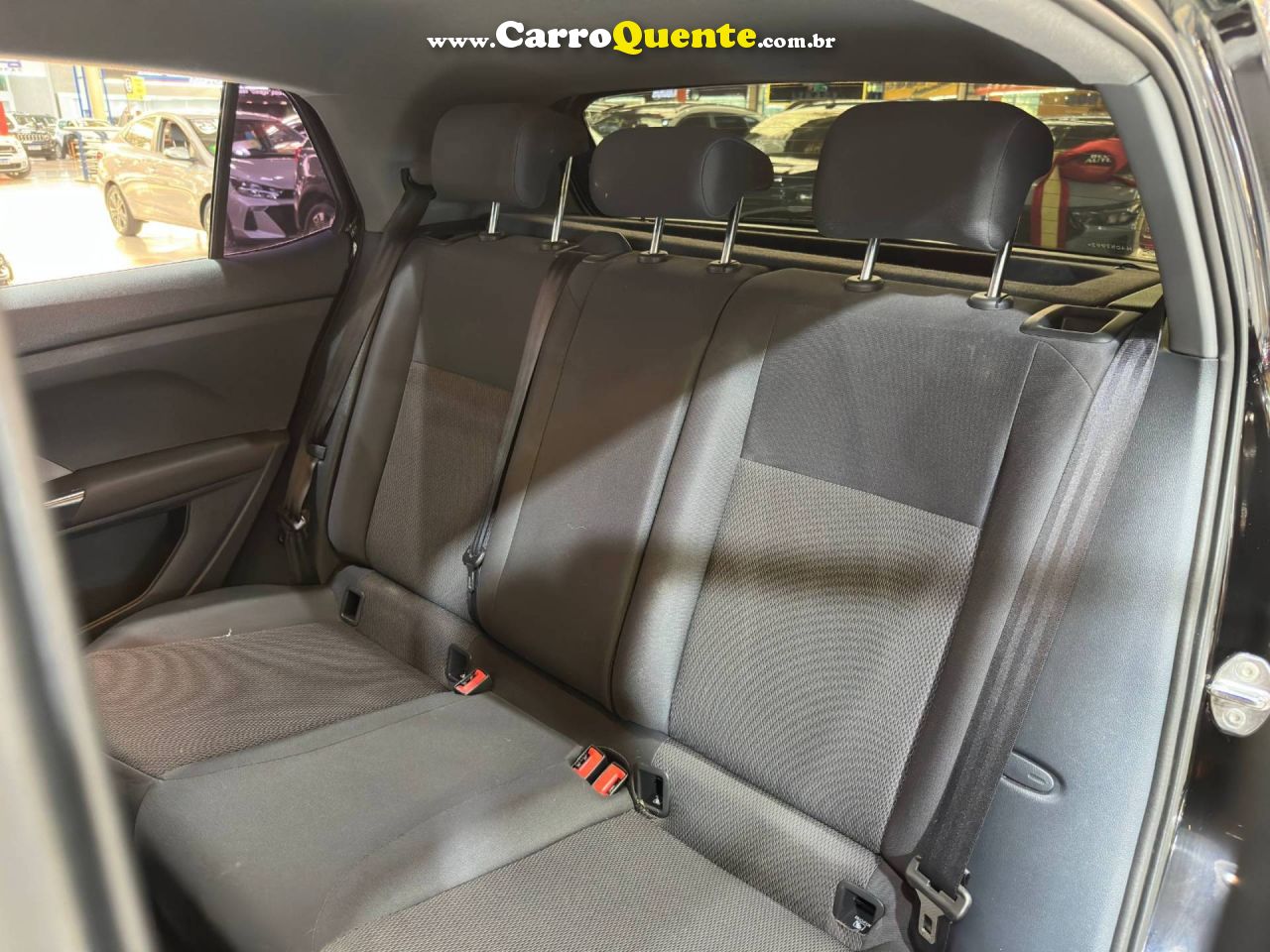VOLKSWAGEN T-CROSS 1.0 200 TSI TOTAL COMFORTLINE 2022 - Loja