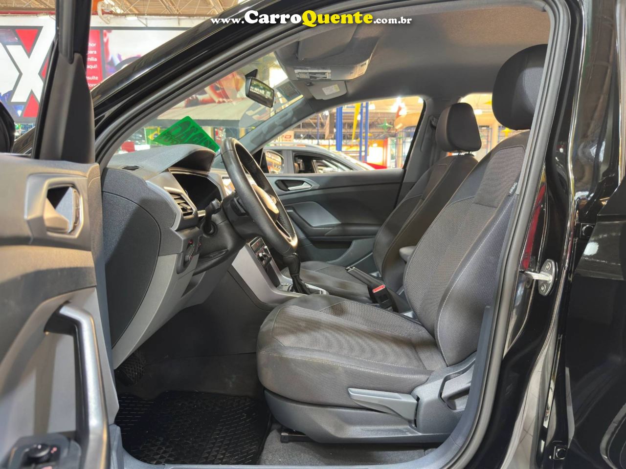 VOLKSWAGEN T-CROSS 1.0 200 TSI TOTAL COMFORTLINE 2022 - Loja