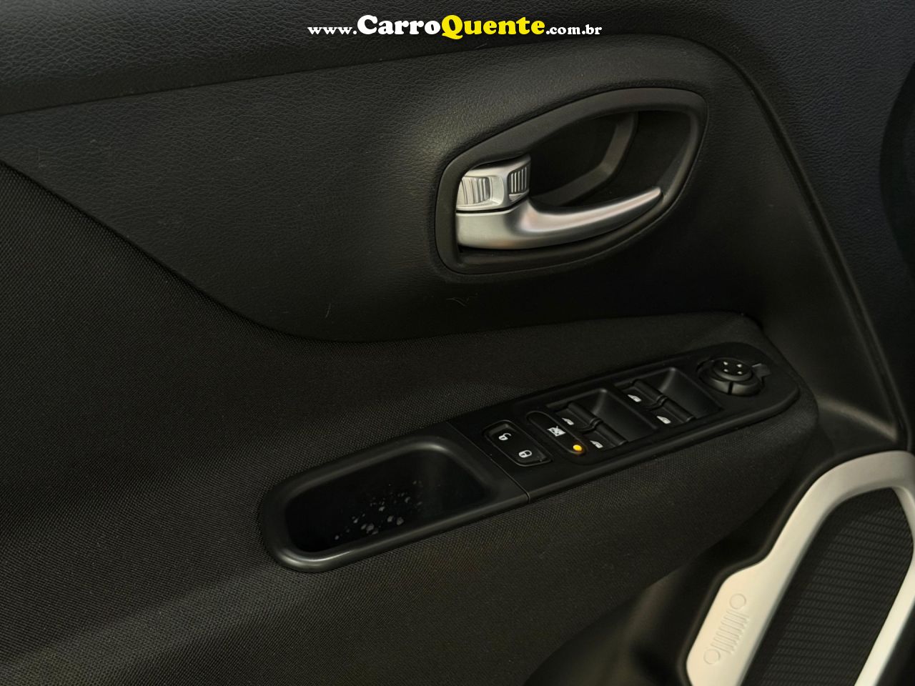 JEEP RENEGADE 1.8 16V SPORT 2019 - Loja