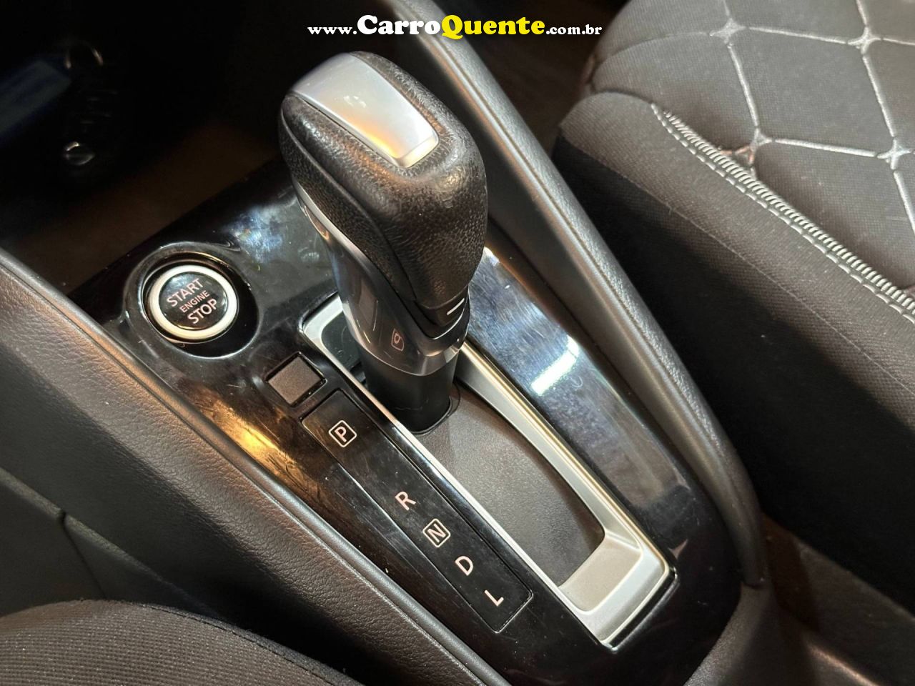 NISSAN KICKS 1.6 16V SV 2021 - Loja