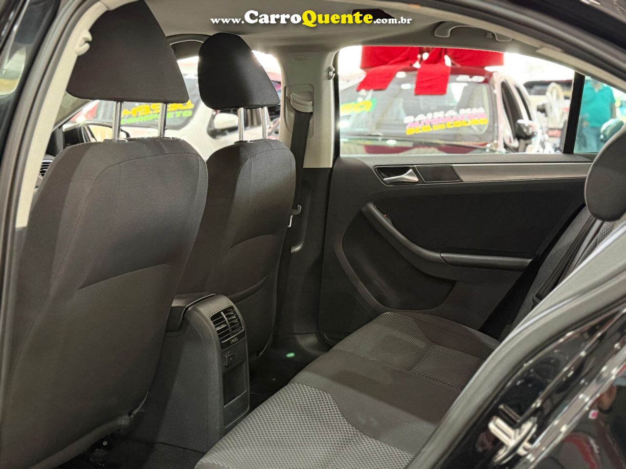 VOLKSWAGEN JETTA 1.4 16V TSI COMFORTLINE 2017 - Loja