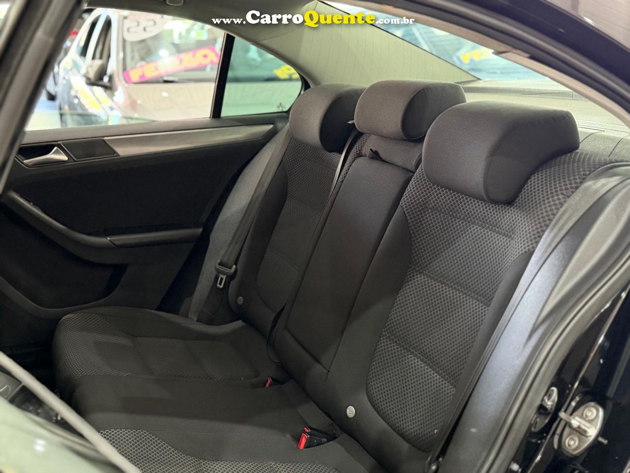 VOLKSWAGEN JETTA 1.4 16V TSI COMFORTLINE 2017 - Loja