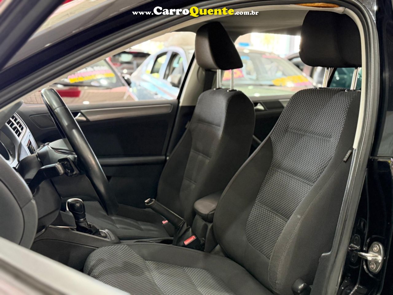 VOLKSWAGEN JETTA 1.4 16V TSI COMFORTLINE 2017 - Loja